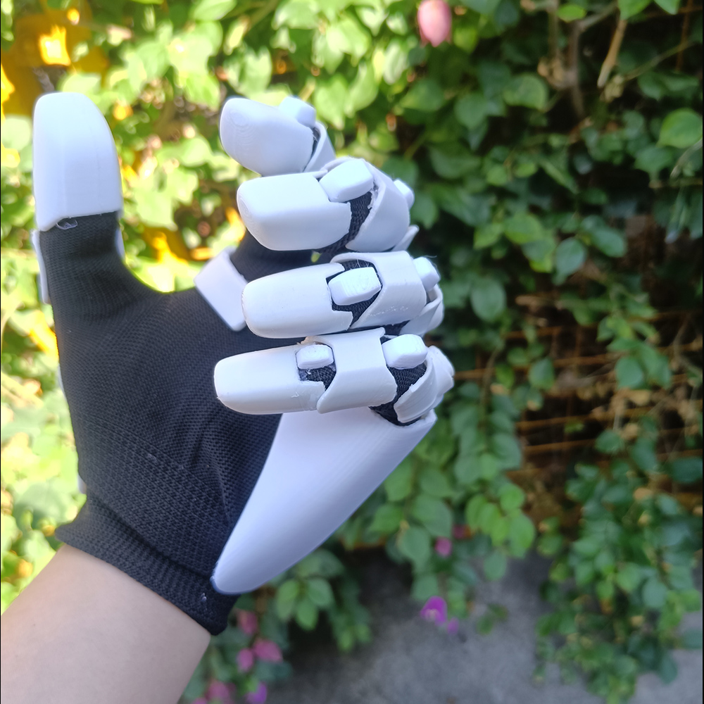 Mechanical Gloves, Made from 3 - 3D Printing Material recension och pris